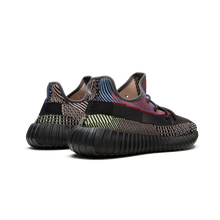 Load image into Gallery viewer, Yeezy 350 Yecheil
