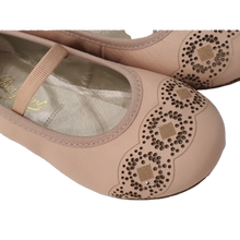 Load image into Gallery viewer, Ballerine En Cuir
