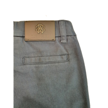 Load image into Gallery viewer, Bermuda
