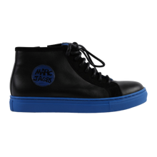 Load image into Gallery viewer, Trainers
