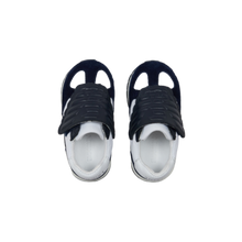 Load image into Gallery viewer, Sneaker
