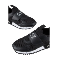 Load image into Gallery viewer, Sneaker
