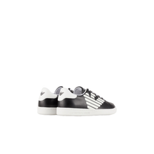 Load image into Gallery viewer, Sneaker
