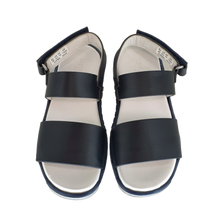 Load image into Gallery viewer, Sandal
